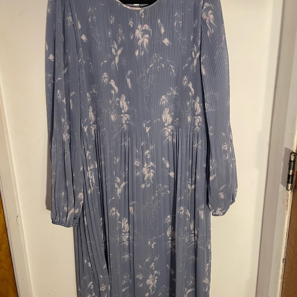 Wilfred Dusty Blue Floral Long Sleeve Pleated Maxi Dress